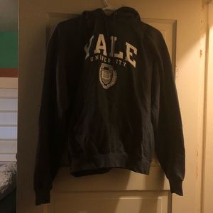 yale sweatshirt